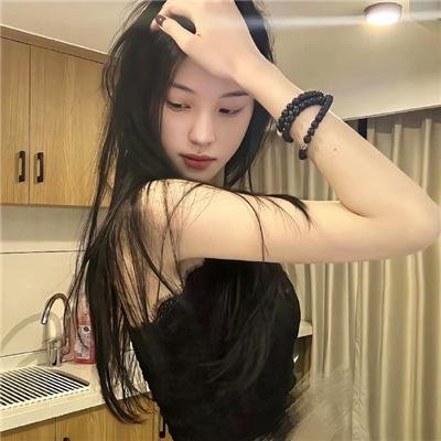 男生女生向前冲